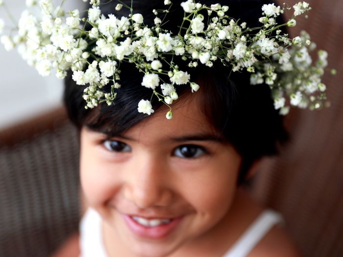 DIY Baby's Breath Flower Crown not only do make for a great photo prop, they are also good for summer or garden parties or even as a return gift.