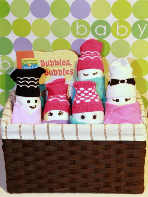 15 Baby Shower Gift Ideas: Cute, Useful, and Affordable - GearDen