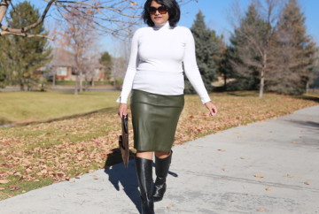 Playing with basics – Leather Skirt with a Polo Neck Sweater