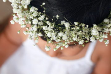 DIY Baby's Breath Flower Crown not only do make for a great photo prop, they are also good for summer or garden parties or even as a return gift.